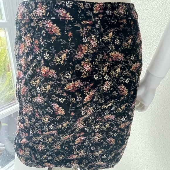 Mossimo floral corduroy mini skirt - Picture 8 of 9